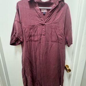Universal Thread Red Casual Button Down Shirt